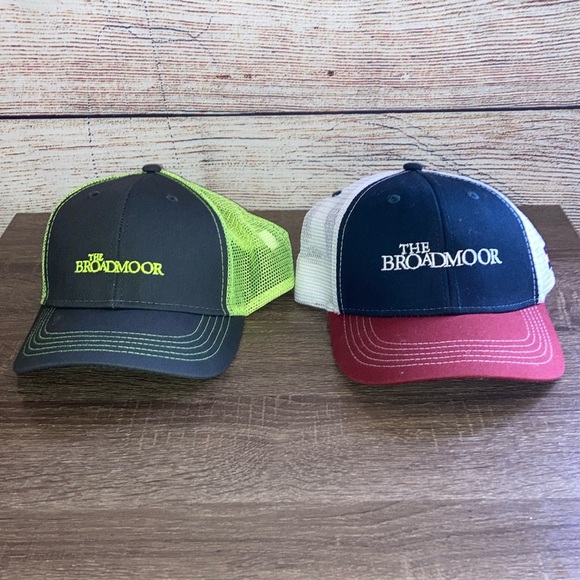 Bundle of 2 Pre Owned Youth Quray Colorado’s The Broadmoor Hats - Picture 1 of 10